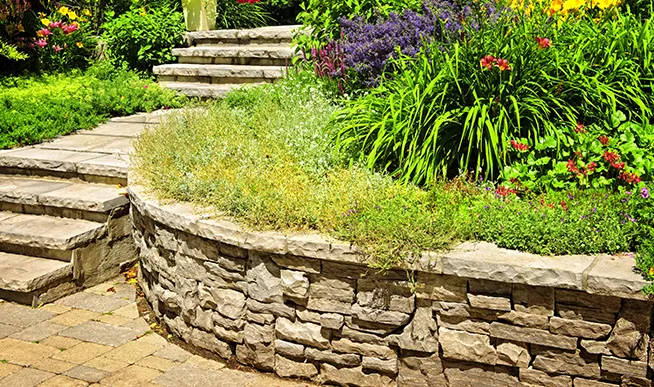 Natursteinmauern Gartengestaltung Gernlinden